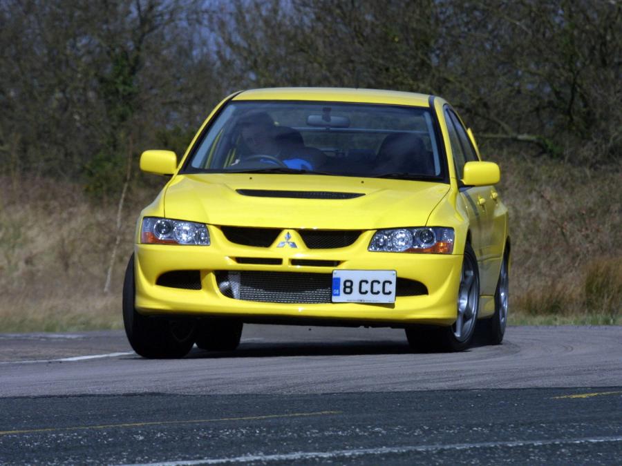  Mitsubishi Lancer Evolution VIII FQ-300 2004 года  (фото 4 из 12)